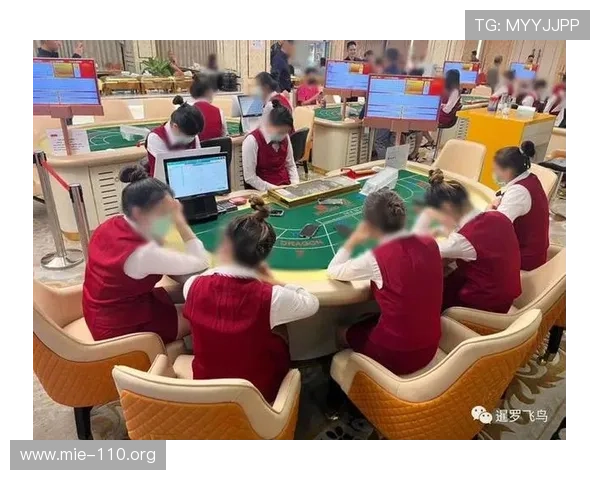 成为专业真人百家乐荷官的必备素质：职业要求与技能提升策略